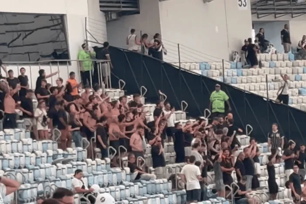 Torcedores do Corinthians no Maracanã