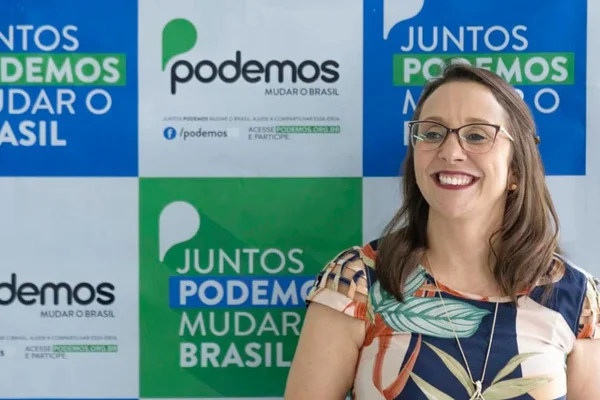 Presidente nacional do Podemos, Renata Abreu