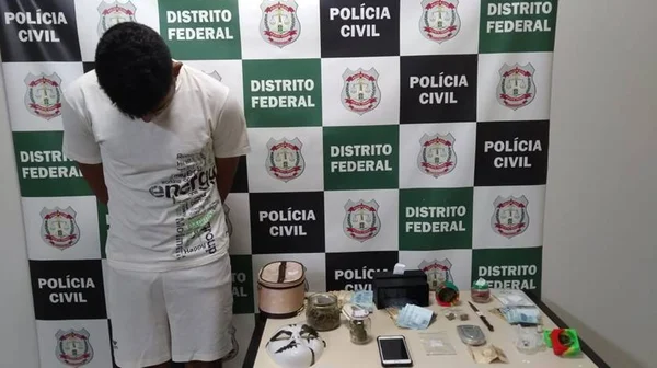 Jovem que vendia maconha “gourmet” pelo WhatsApp é preso na Asa Sul