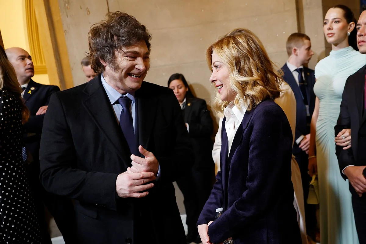 Presidente da Argentina, Javier Milei, e a primeira ministra da Itália, Giorgia Meloni Presidente da Argentina, Javier Milei, e a primeira ministra da Itália, Giorgia Meloni