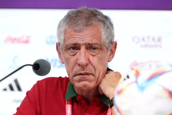 Técnico de Portugal, Fernando Santos, em coletiva de imprensa - metropoles