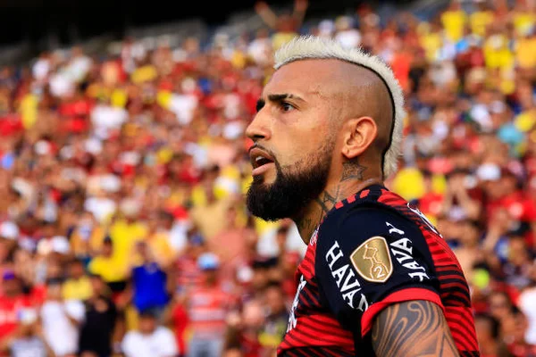 E que falta de respeito é essa com o Mengão, hein?