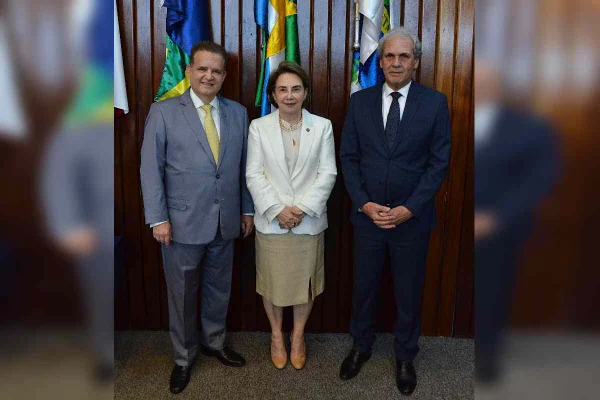TRF-1 elege Maria do Carmo presidente e César Jatahy vice