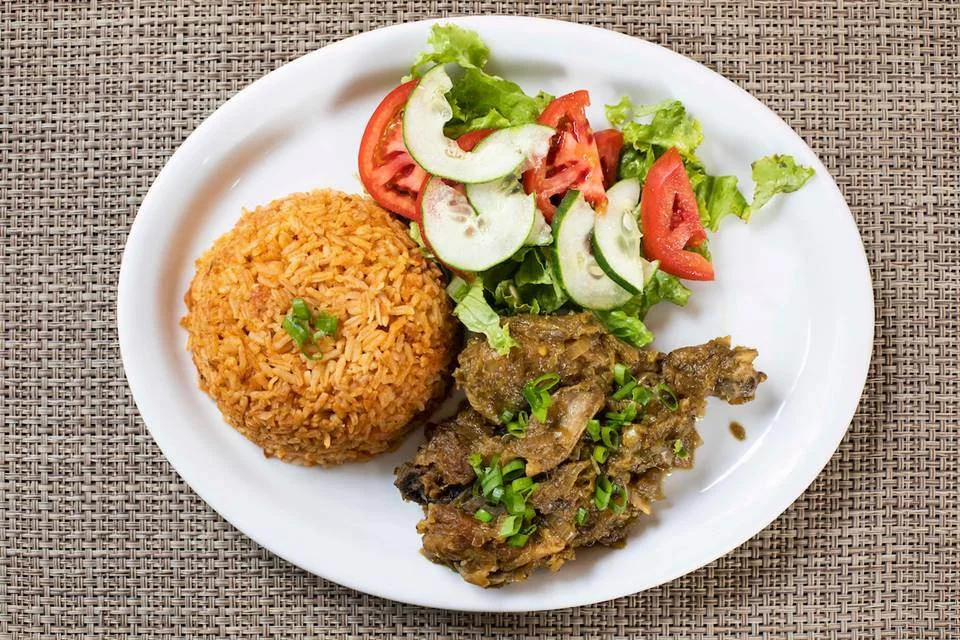 <b>Gastronomia da África Ocidental</b> – As marcas de alimentos fit estão de olho em ingredientes africanos, como o tamarindo. O arroz joloff, temperado com tomate, cebola e pimenta, também deve fazer sucesso <b>Gastronomia da África Ocidental</b> – As marcas de alimentos fit estão de olho em ingredientes africanos, como o tamarindo. O arroz joloff, temperado com tomate, cebola e pimenta, também deve fazer sucesso
