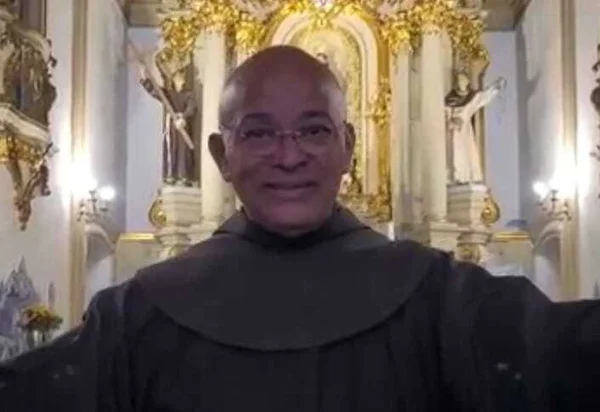Frei David, diretor da Educafro