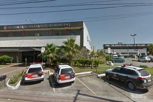 “Jovem não reagiu”: Justiça militar inocenta PMs acusados de estupro