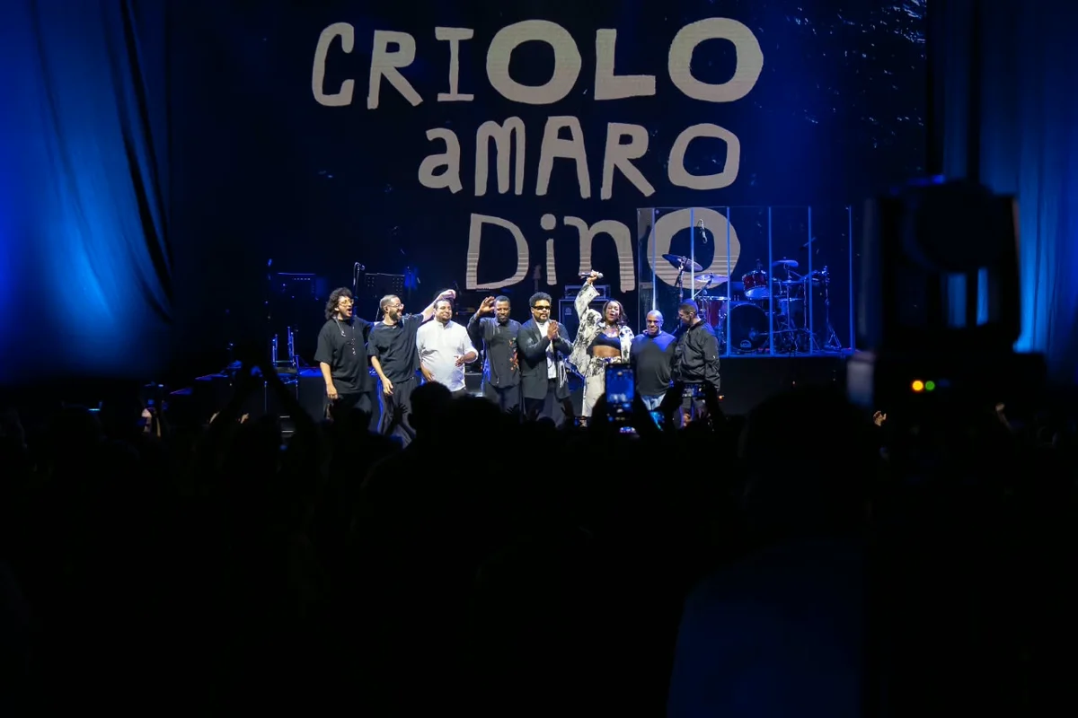 Criolo, Amaro & Dino e IZA se apresentam durante o primeiro dia do Festival Estilo Brasil, no Ulysses Centro de Convenções, em Brasília. Criolo, Amaro & Dino e IZA se apresentam durante o primeiro dia do Festival Estilo Brasil, no Ulysses Centro de Convenções, em Brasília.