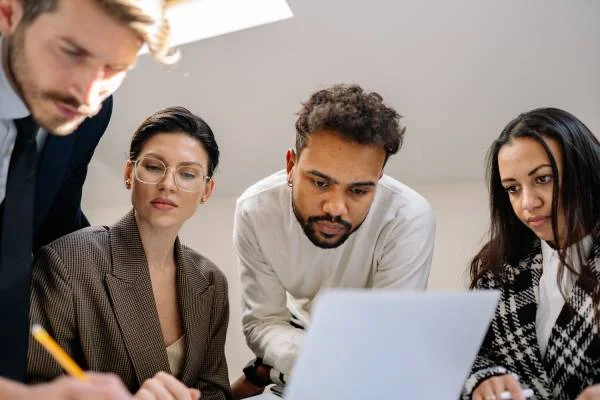 Por que temos poucas CEO mulheres em tecnologia?