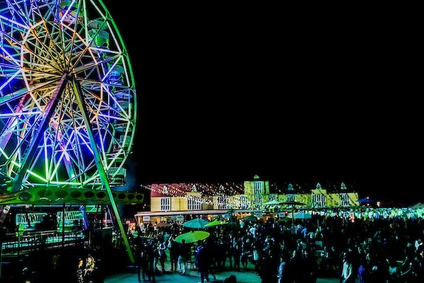 Dupla Bruno e Marrone é atração principal da noite no Funn Festival - imagem 1 Dupla Bruno e Marrone é atração principal da noite no Funn Festival - imagem 1