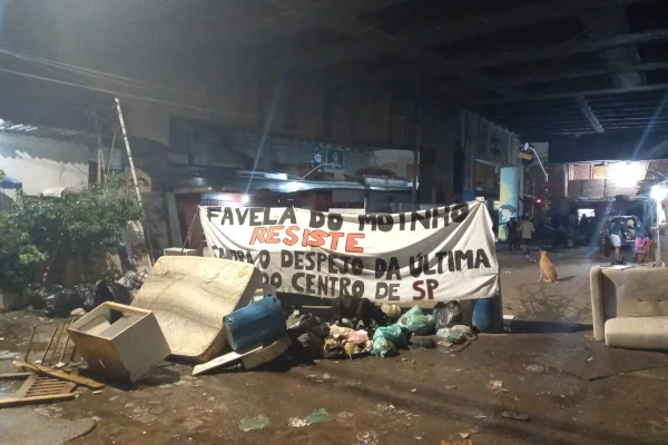 Imagem colorida mostra trecho da Favela do Moinho, em São Paulo - Metrópoles