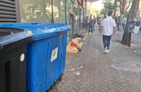 morador de rua mendigo BH