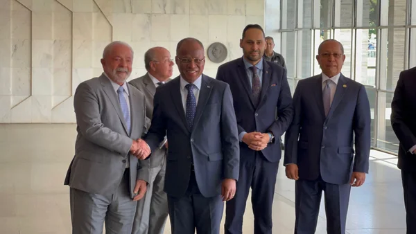 Lula recebe primeiro-ministro do Cabo Verde, Ulisses Correia e Silva