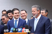 Arthur Lira foi escolhido como relator da proposta de reforma do IR