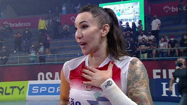 Após novas críticas de Tandara, Tiffany responde: “Errou nas palavras”