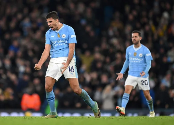 Imagem colorida de Rodri, jogador do Manchester City- Metrópoles
