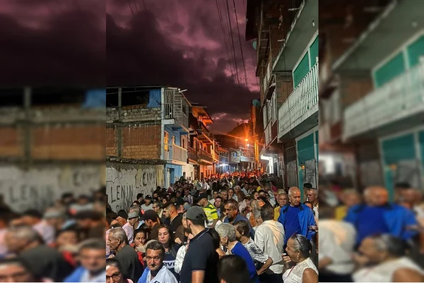Venezuelanos no dia das eleições