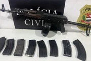 Polícia Civil apreender fuzis, munição e equipamentos que seriam usados pelo PCC na Baixada Santista