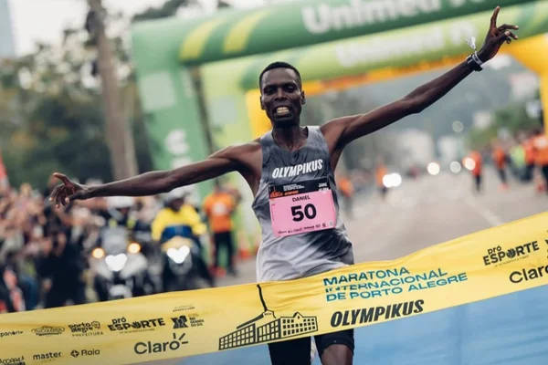 Maratona de POA: recorde dos 42km no Brasil é batido após 24 anos