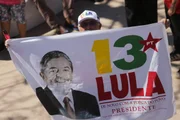 Lula e Grass estarão no trio elétrico fazendo o trajeto por Ceilândia