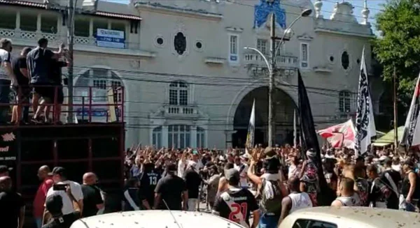 Protesto em São Januário