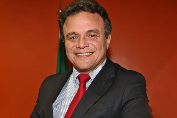 Justiça cassa mandato de Zenaldo Coutinho (PSDB), prefeito de Belém