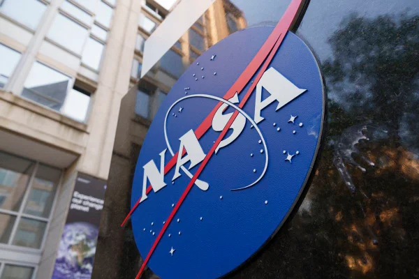 imagem colorida nasa