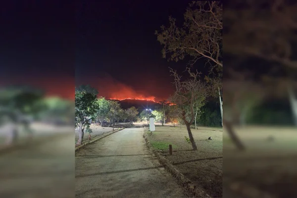 Incêndio em Pirenópolis - Metrópoles