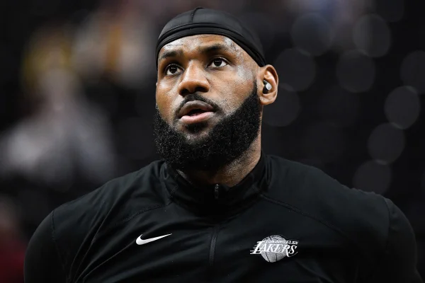 LeBron confirma aposentadoria da seleção após Olimpíadas de Paris