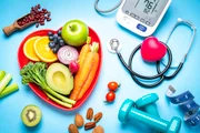 Dispor de uma alimentação balanceada e praticar atividade física ajudam a controlar o colesterol alto