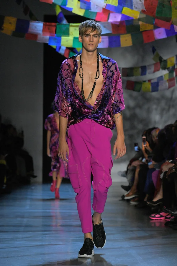 Presley Gerber, modelo filho de Cindy Crawford, morre aos 27 anos - destaque galeria Presley Gerber, modelo filho de Cindy Crawford, morre aos 27 anos - destaque galeria