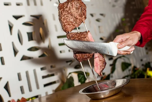 Steak Bull serve bom rodízio, mas vamos repensar este modelo?