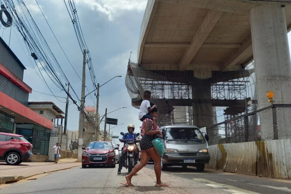 Imagem mostra obras do monotrilho, Linha 15-Prata, em São Paulo - Metrópoles