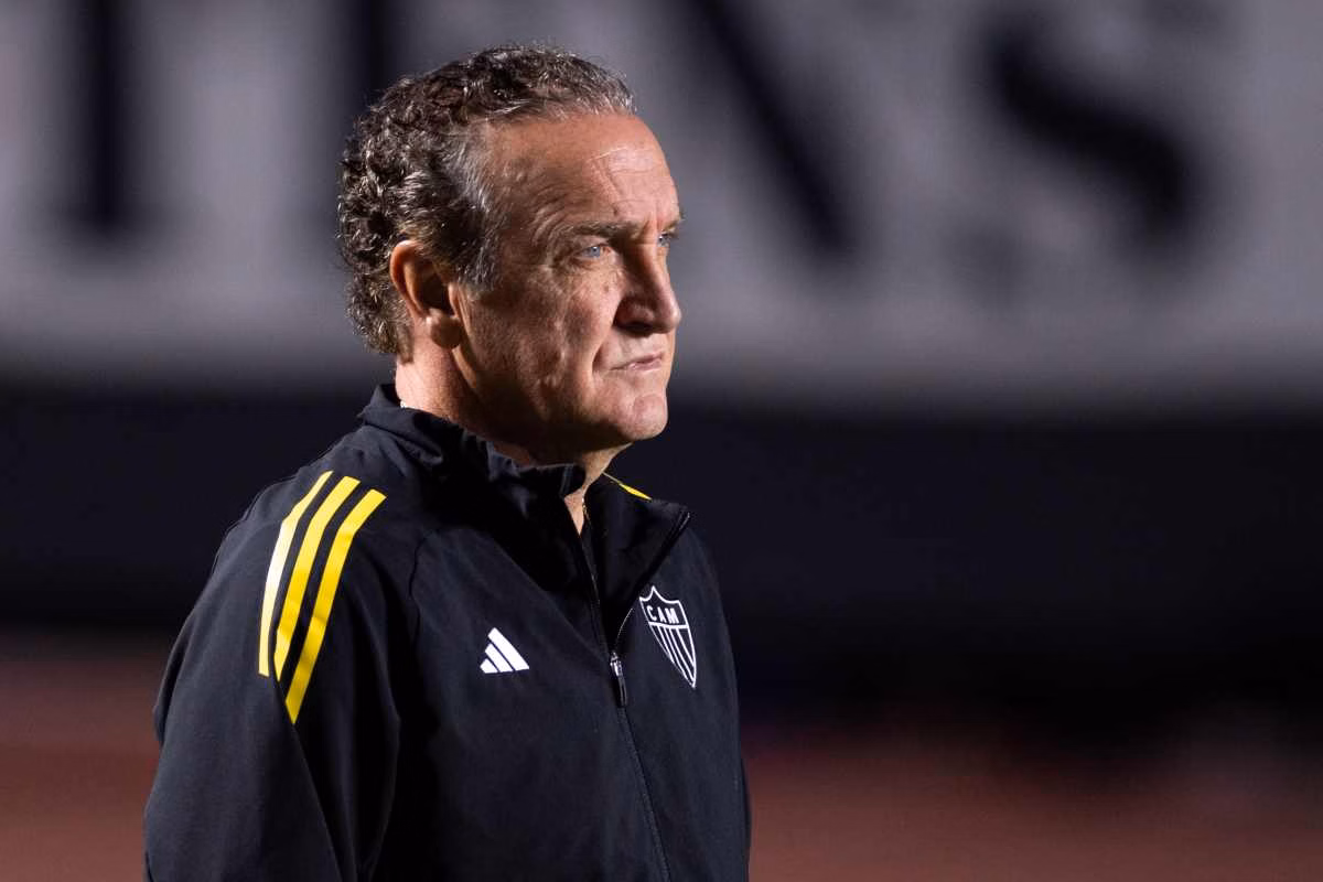 “Fiz e faria de novo”, destaca Cuca sobre mudanças antes do clássico 3 Sao Paulo v Atletico Mineiro – Brasileirao 2025