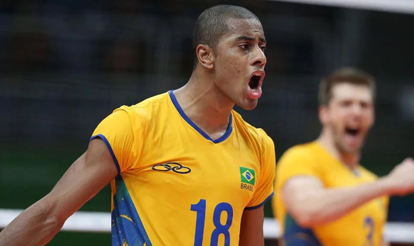 Torcedor enfrenta fila para assistir vôlei do Brasil no Mané Garrincha - imagem 8 Torcedor enfrenta fila para assistir vôlei do Brasil no Mané Garrincha - imagem 8