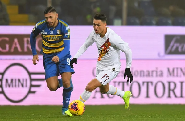Roma bate Parma e será adversária da Juventus na Copa da Itália