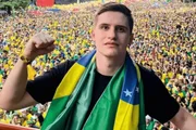Lucas Pavanato se torna deputado federal por São Paulo. Lucas Pavanato se torna deputado federal por São Paulo.