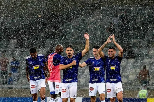 Com dívida de R$ 262 mi, Cruzeiro sai do Profut e prepara defesa