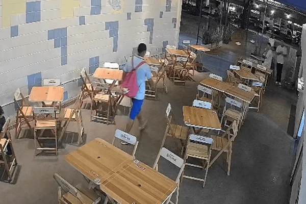 Vídeo: homem é preso em flagrante após anunciar assalto a farmácia