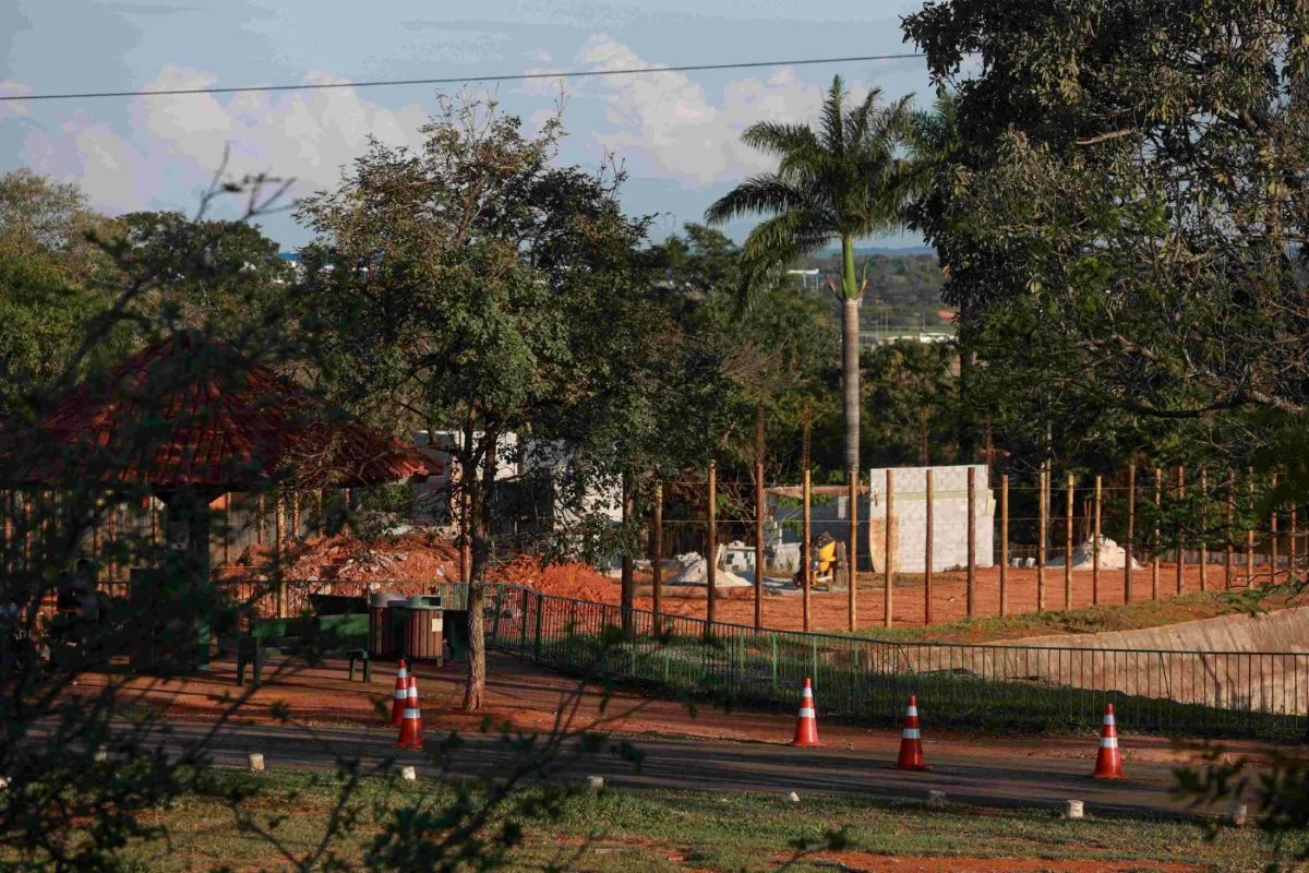 Adequações estão sendo feitas de acordo com solicitação do Ibama Adequações estão sendo feitas de acordo com solicitação do Ibama