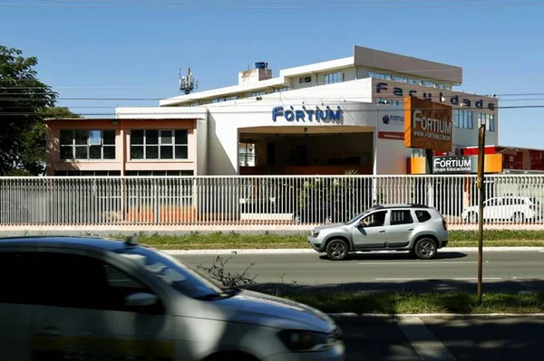 Fortium será despejada em dezembro, mas faz promoção em busca de aluno