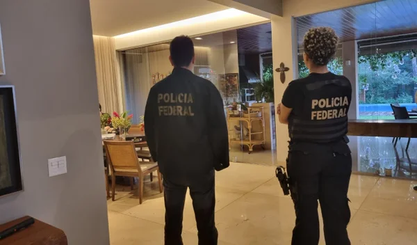 Polícia Federal faz operação de combate a fraudes no SUS