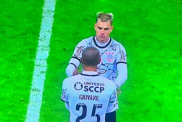 Corinthians líder e Roger Guedes artilheiro do Brasileirão