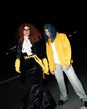 Isabeli Fontana e Di Ferrero de Myrtle Snow e Kai Anderson