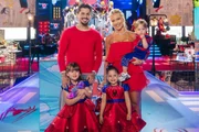 Zé Felipe compartilhou registros ao lado de Virginia e dos filhos