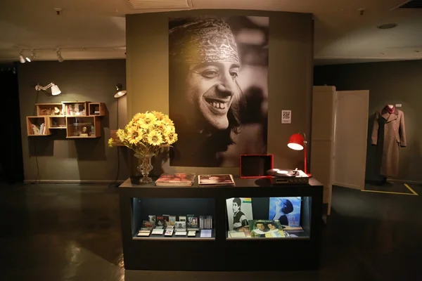 Museu Nacional recebe exposição em celebração a Caio Fernando Abreu