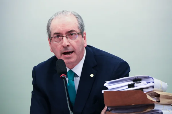 Teori: Cunha é alvo de nova denúncia no STF por corrupção na Caixa