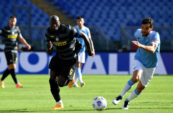 Inter de Milão empata com a Lazio e perde a campanha perfeita no Italiano