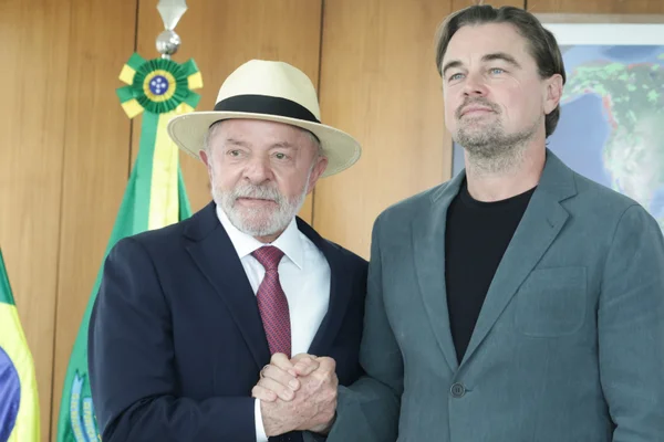 Leonardo DiCaprio e Lula durante encontro no Palácio do Planalto, em Brasília (DF)