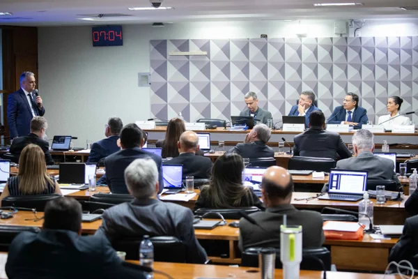 CPMI do INSS ouve contador de empresas envolvidas em fraudes nesta 5ª