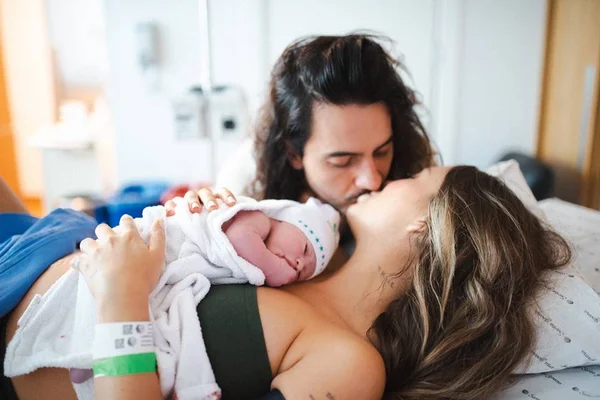 Thiago Mart e Gabriela Luz completam o duo Mar Aberto